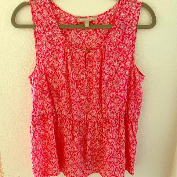 Tank - Picture 1 of 3